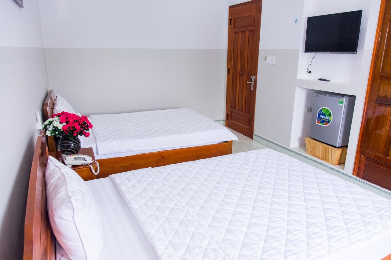Hoang Thinh Hotel Kon Tum Ngoại thất bức ảnh