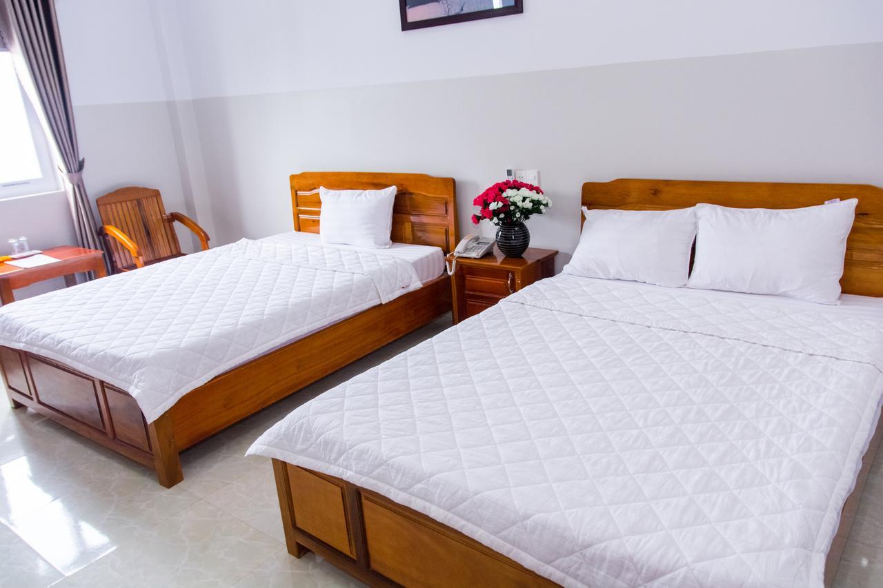 Hoang Thinh Hotel Kon Tum Ngoại thất bức ảnh