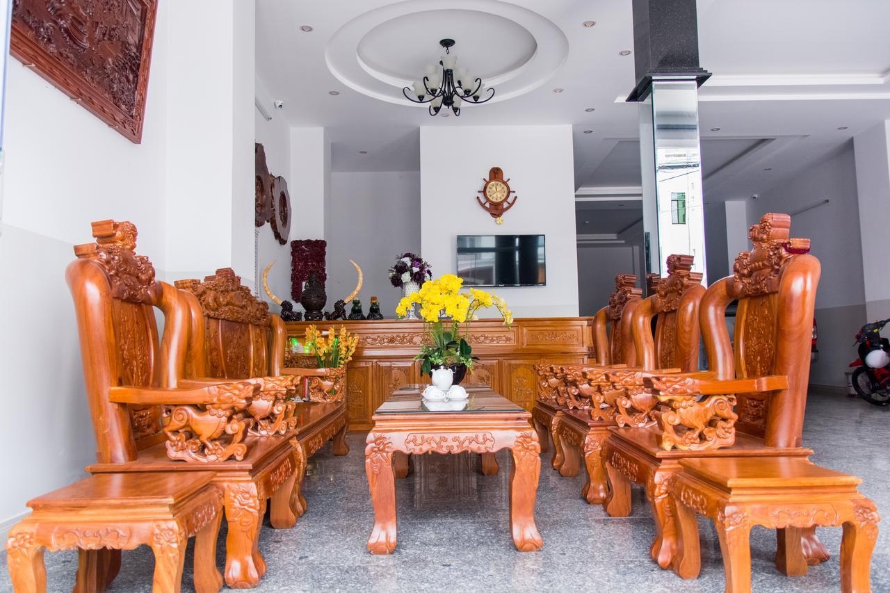 Hoang Thinh Hotel Kon Tum Ngoại thất bức ảnh